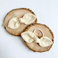 Load image into Gallery viewer, sage | knotted bow