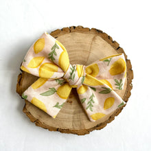 Load image into Gallery viewer, lemons-blush | lark bow