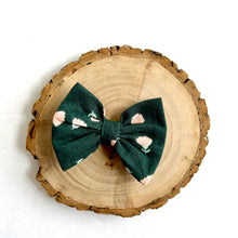 Load image into Gallery viewer, hibiscus-hunter | classic bow