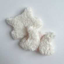 Load image into Gallery viewer, fuzzy vest | accessory
