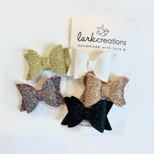 Load image into Gallery viewer, petite | glitter bow