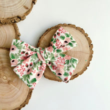 Load image into Gallery viewer, rosa-rose | lark bow