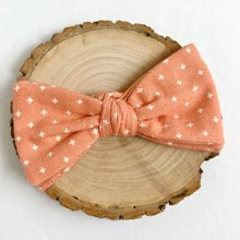 Load image into Gallery viewer, peach + | bowtie