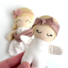 Load image into Gallery viewer, honey blonde | baby ragdoll