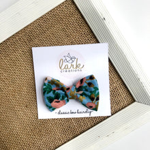 Load image into Gallery viewer, rosa - chambray | classic bow