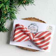 Load image into Gallery viewer, candy cane | bowtie