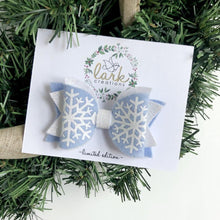 Load image into Gallery viewer, i smell snow | glitter bow