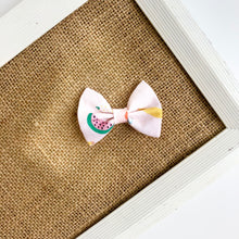 Load image into Gallery viewer, fruity | classic bow