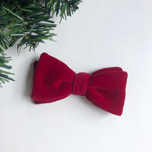 Load image into Gallery viewer, red velvet | bowtie