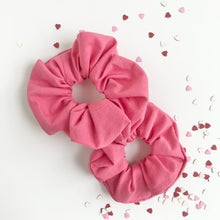 Load image into Gallery viewer, candy pink | scrunchie