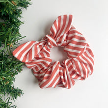 Load image into Gallery viewer, candy cane | scrunchie