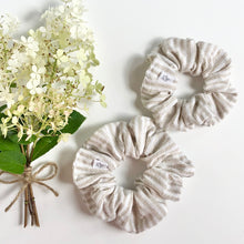 Load image into Gallery viewer, linen scrunchie | woven stripe-natural