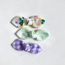 Load image into Gallery viewer, lilac gingham | knotted bow