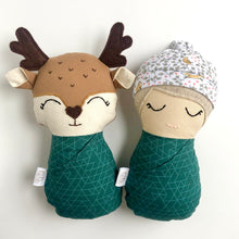 Load image into Gallery viewer, geometric forest | swaddle bébé-fawn