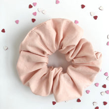 Load image into Gallery viewer, blush | scrunchie