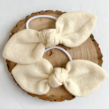 Load image into Gallery viewer, ivory | knotted bow
