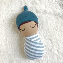 Load image into Gallery viewer, fog stripes | swaddle bébé
