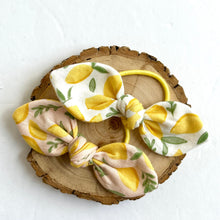 Load image into Gallery viewer, lemons-blush | knotted bow
