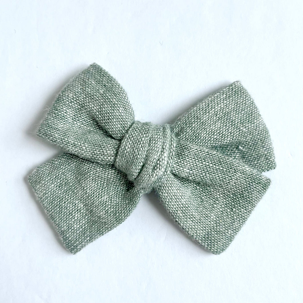 sage | lark bow