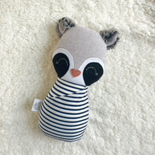 Load image into Gallery viewer, navy stripes | raccoon swaddle bébé
