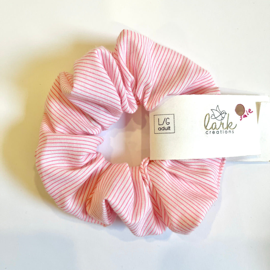 neon pink stripe | scrunchie