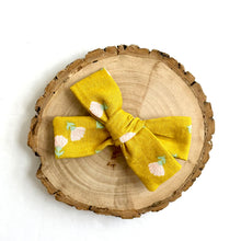 Load image into Gallery viewer, hibiscus-citron | school girl bow
