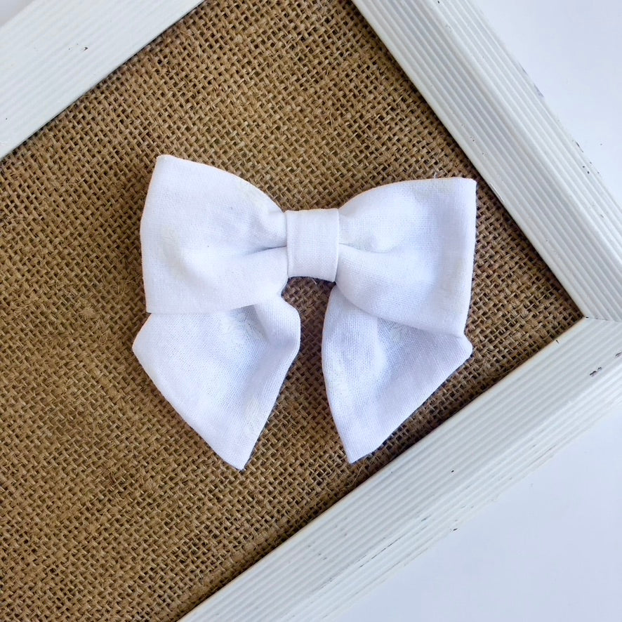 subtle bee | sailor bow