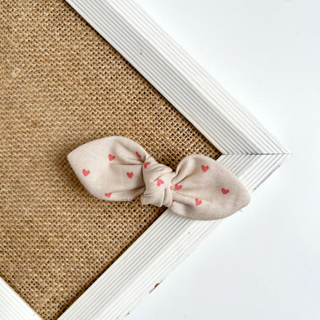 love note | knotted bow