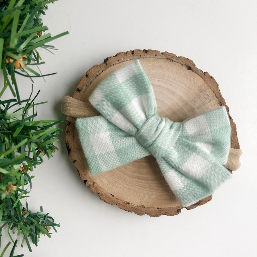 sage gingham | lark bow