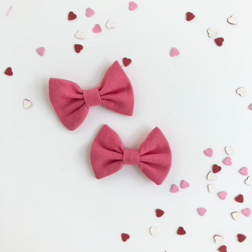 candy pink | classic bow