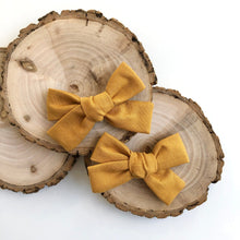 Load image into Gallery viewer, mustard | school girl bow
