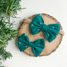 Load image into Gallery viewer, blue spruce | classic bow
