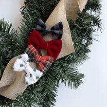 Load image into Gallery viewer, red velvet | classic bow
