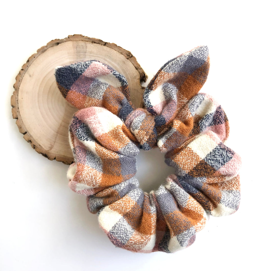 nutmeg plaid | scrunchie